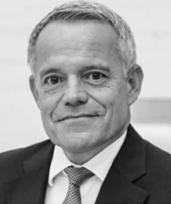 LHoFT - Board member: Guy HOFFMANN, CEO Banque Raiffeisen Luxembourg Chairman PROFIL and ABBL